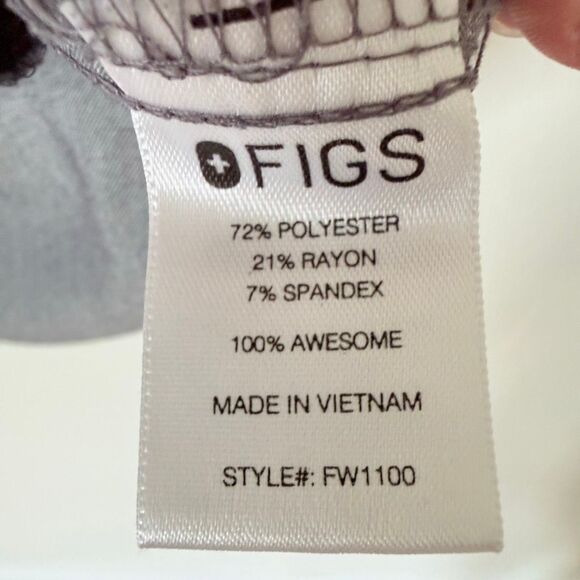 Figs Technical Collection Women's Size Small Gray Short Sleeve Nursing Scrub Top - Picture 6 of 8